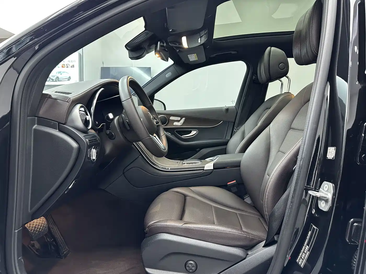 Mercedes-Benz GLC 2022 Model GLC 300 L 4MATIC Dynamic Edition фото 10
