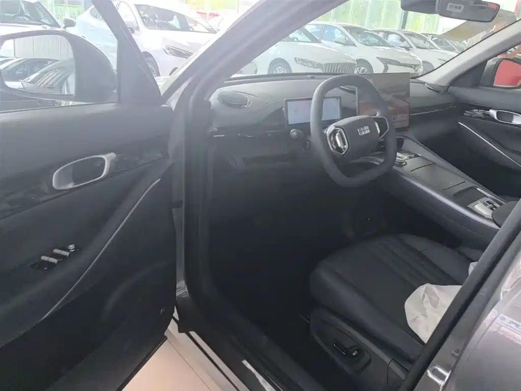 Geely Galaxy Galaxy E5 2026 530km Voyager Edition фото 16