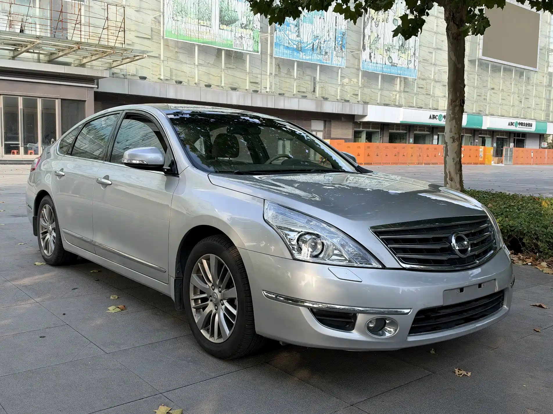 Photo 3 - Nissan Teana