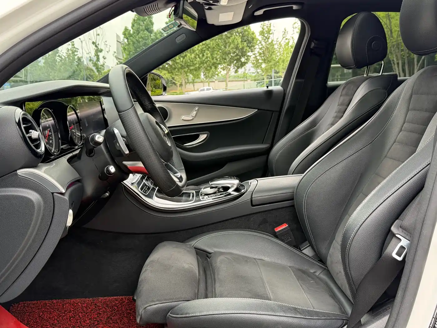 Mercedes-Benz E-Class 2017 E 200 Sport фото 7