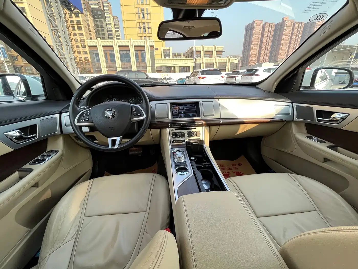 Jaguar XF 2014 2014 XF 2.0T Elegance Edition
