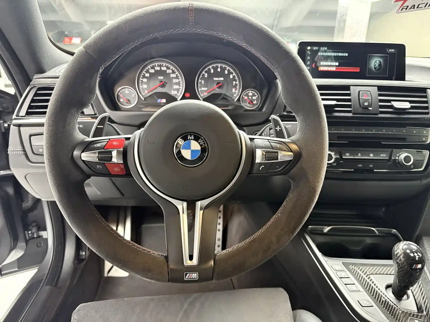 BMW M4 2016 M4 GTS фото 7