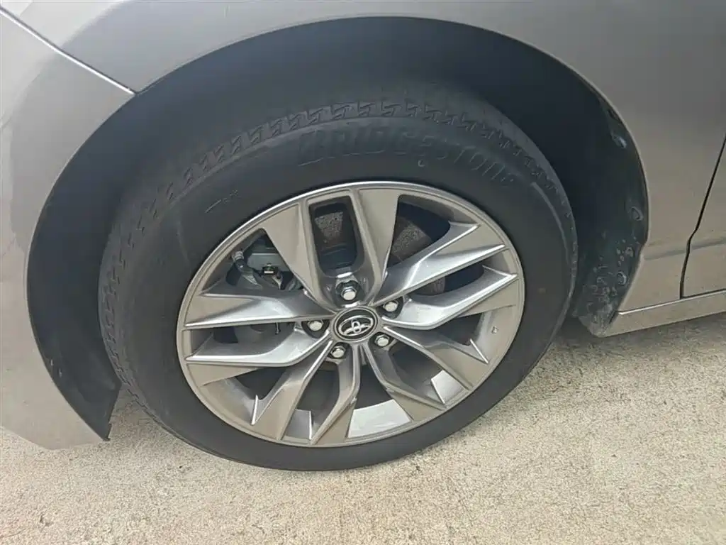 Toyota Avalon 2019 2.0L Luxury Edition (China VI) фото 23
