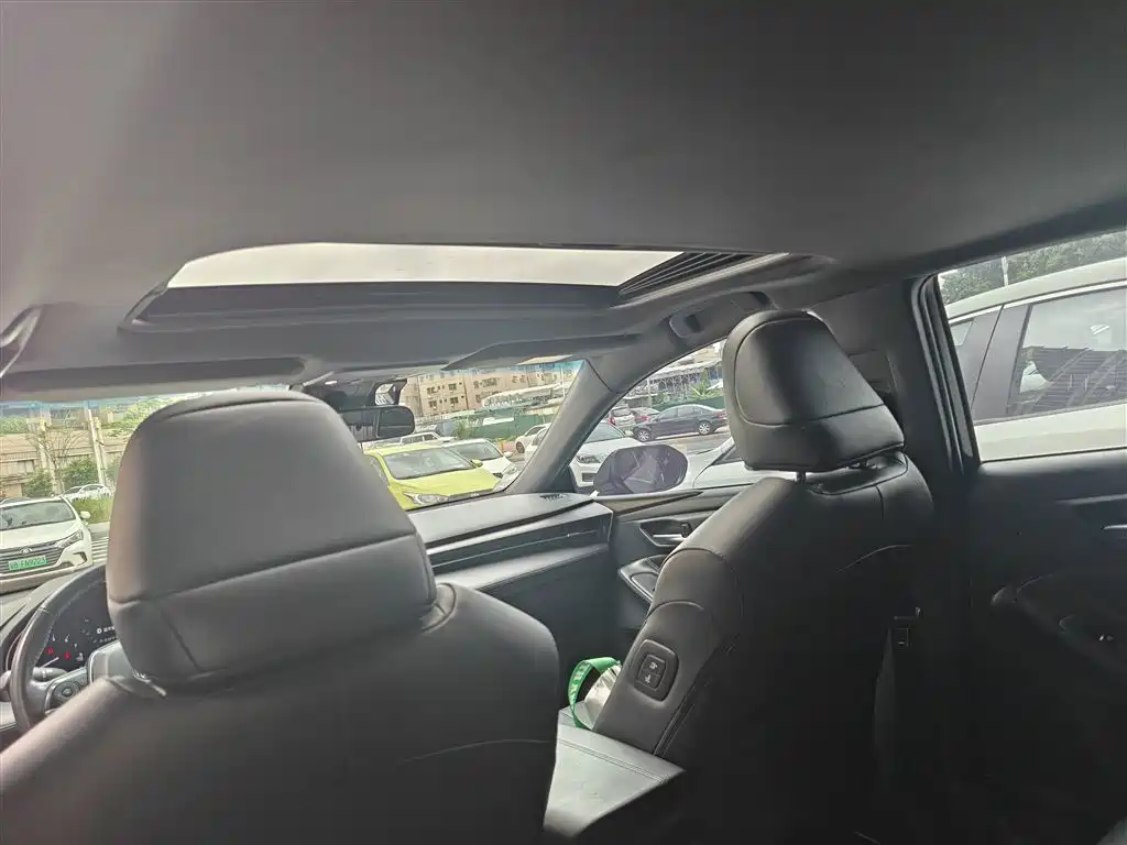 Toyota Avalon 2019 2.0L Luxury Edition (China VI) фото 18