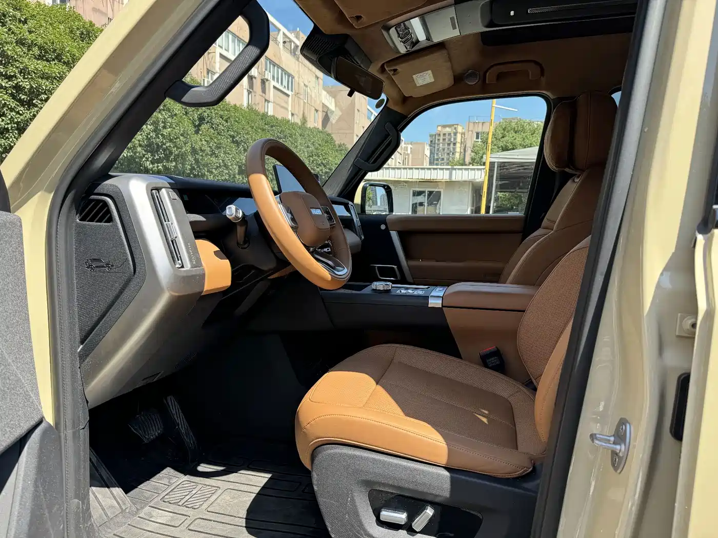 iCAR V27 2026 2026 200KM AWD Falcon 500