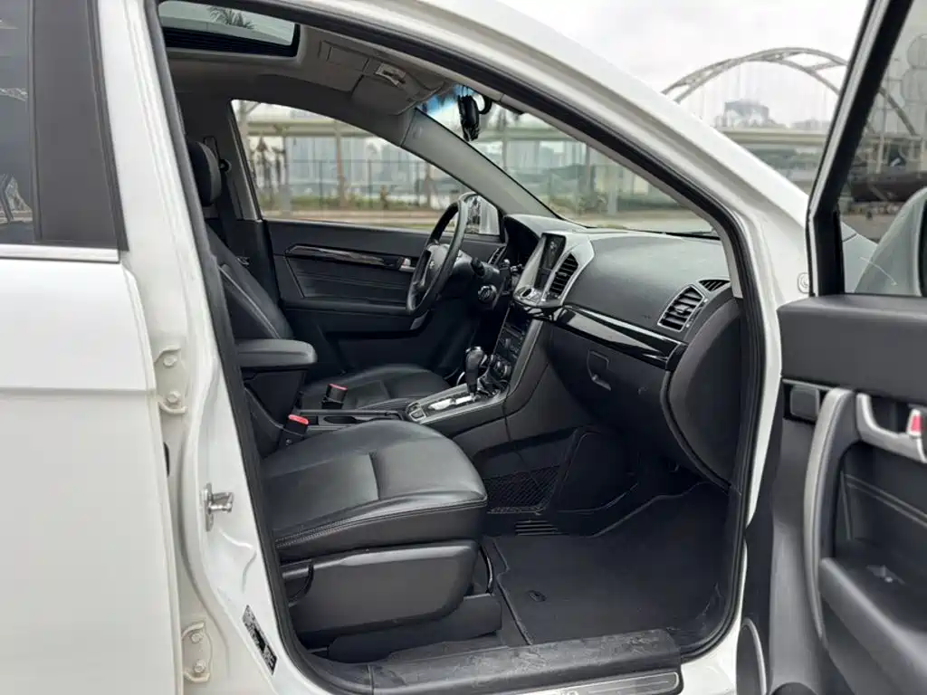 Chevrolet Captiva 2017 2017 2.4L 2WD Luxury Edition 7-Seater