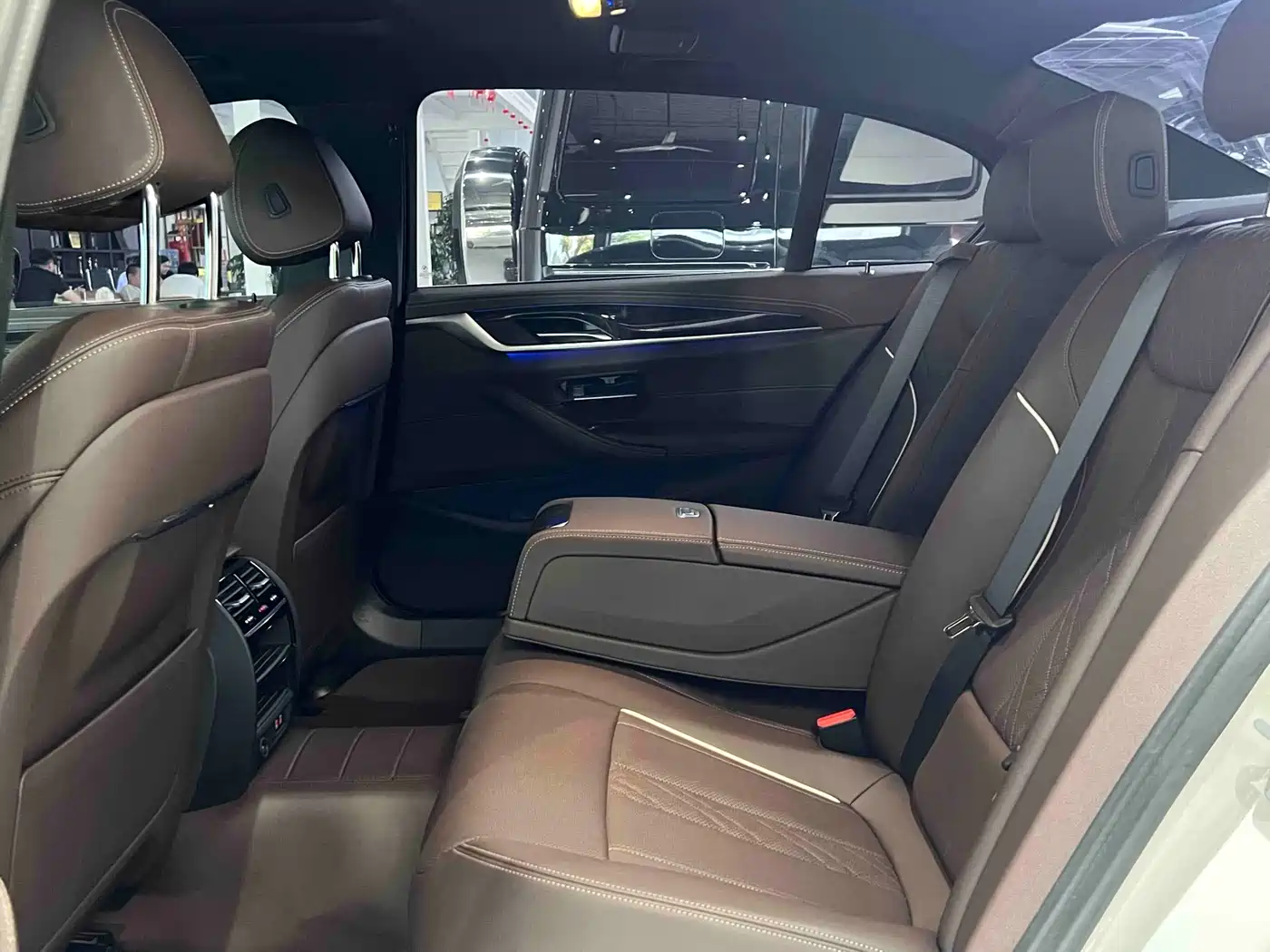 BMW 5 Series 2022 Model Second Facelift 525Li M Sport Package фото 11