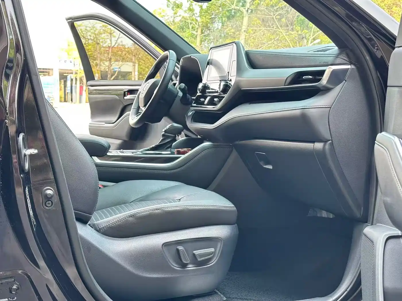 Toyota Crown Kluger 2022 2021 2.5L HEV 4WD Luxury