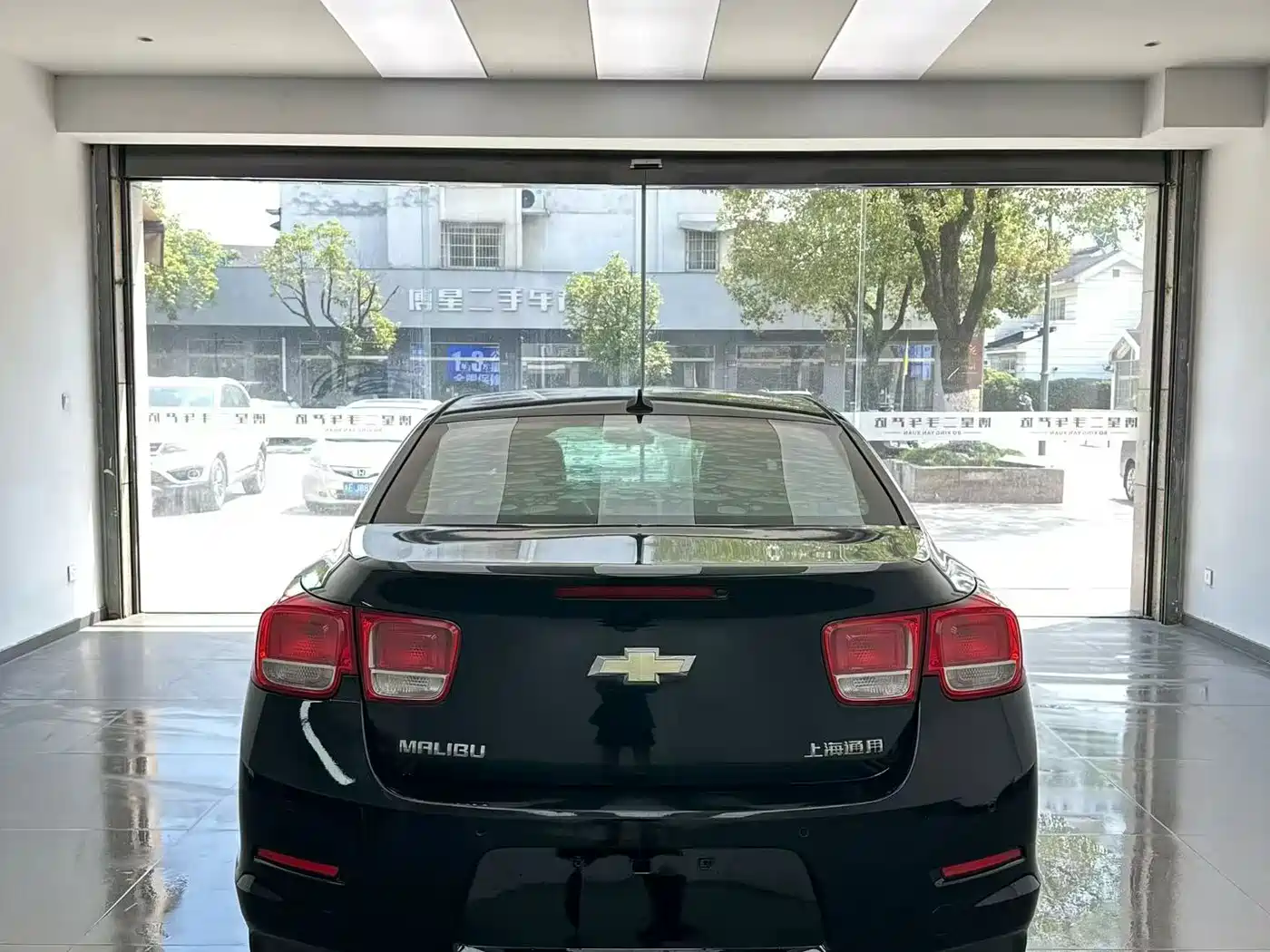 Chevrolet Malibu 2014 2.0L Automatic Comfort фото 8