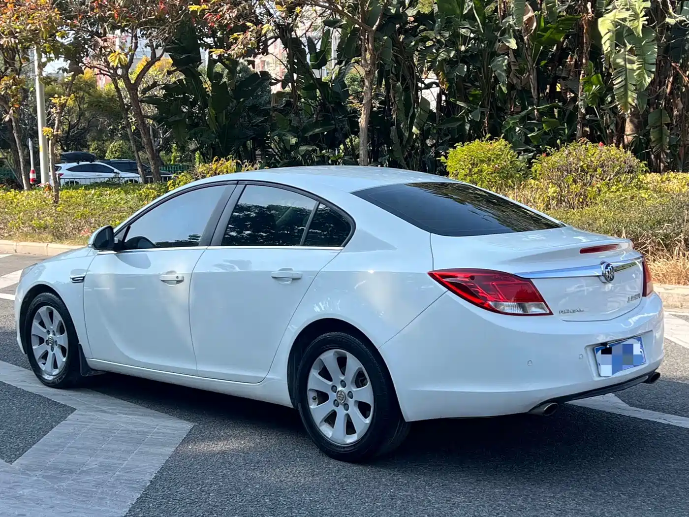 Buick Regal 2012 Model 2.0L Comfort фото 10