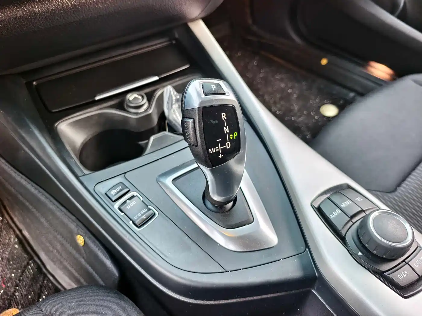 BMW 1 Series (Import) 2013 Facelift 118i Leading Model фото 5