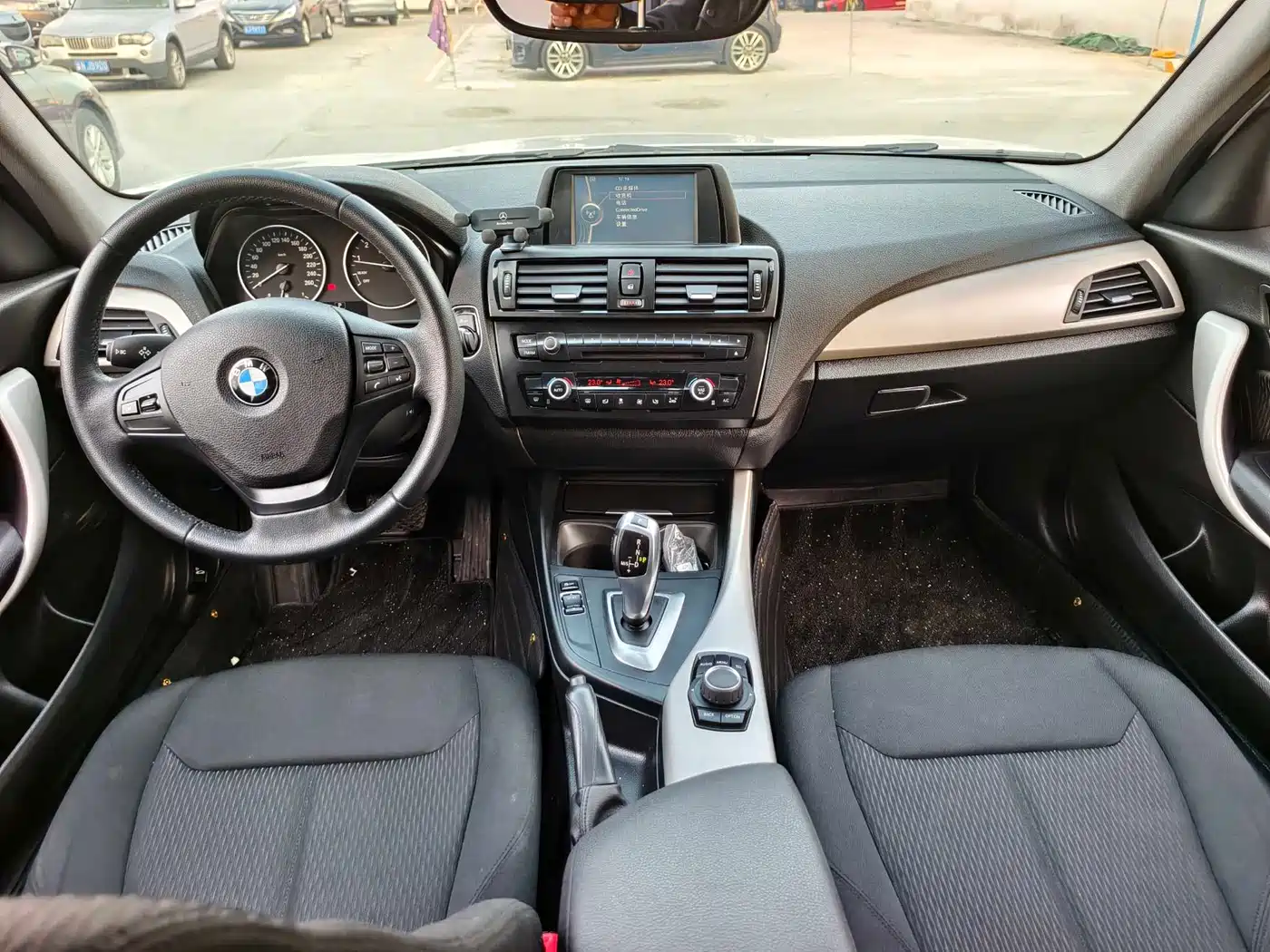 BMW 1 Series (Import) 2013 Facelift 118i Leading Model фото 10