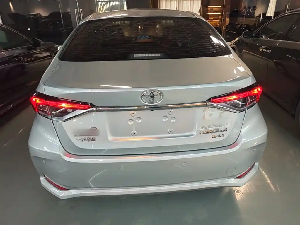 Toyota Corolla 2019 1.2T S-CVT GL-i Elite Edition фото 6