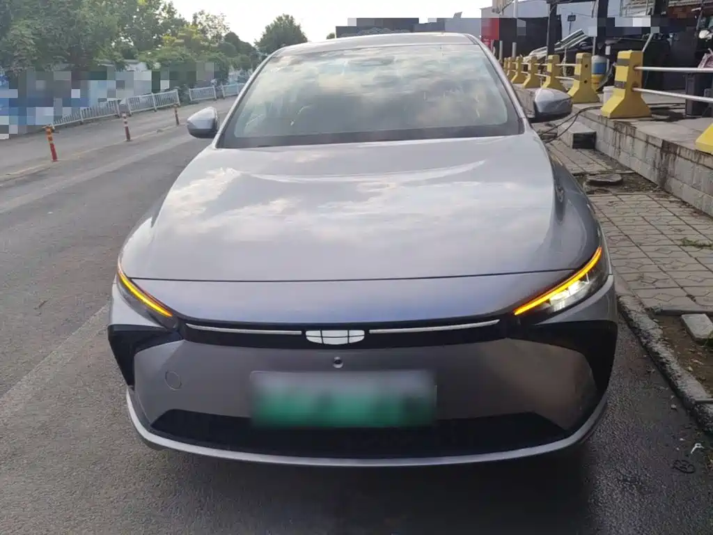 2023 Geely Geometry G6