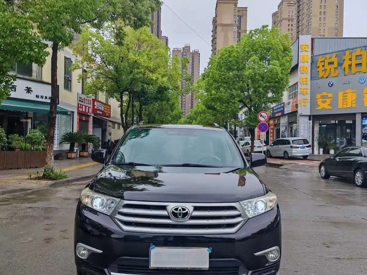 Toyota Highlander 2012 2.7L 2WD 5-seater Elite Edition фото 2