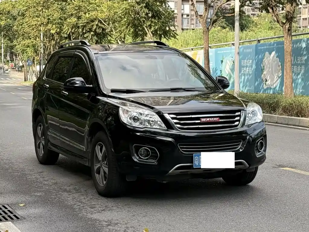 Photo 3 - Haval H6