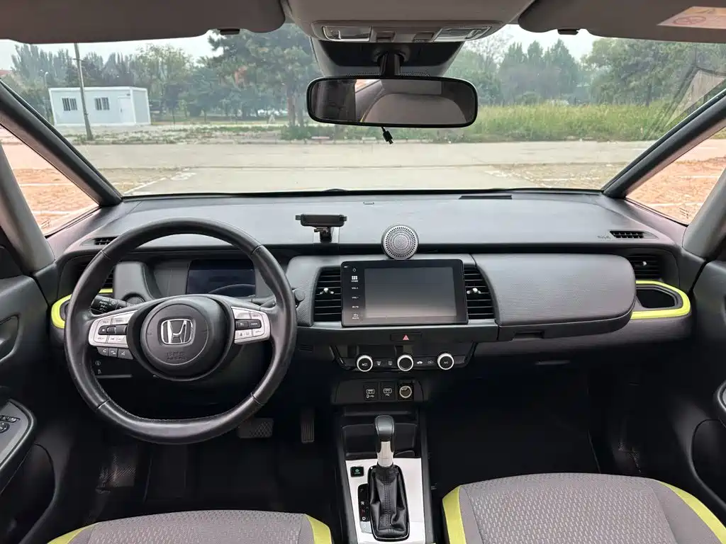 Photo 10 - Honda Fit