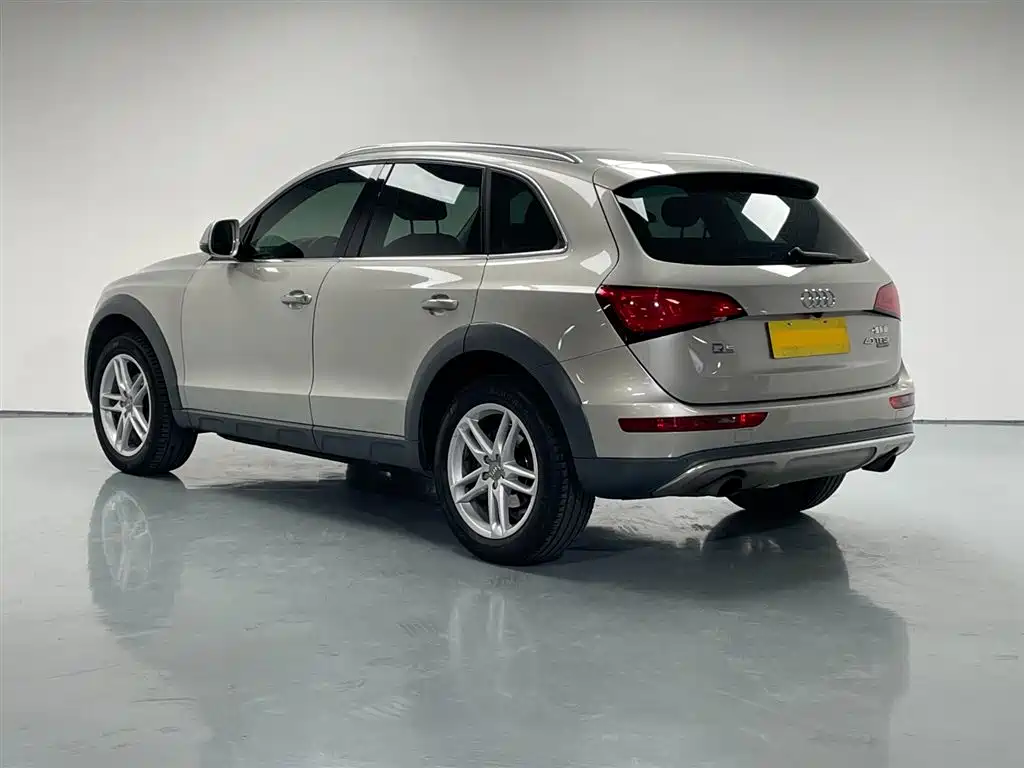 Audi Q5 2017 Plus 40 TFSI Technology фото 8