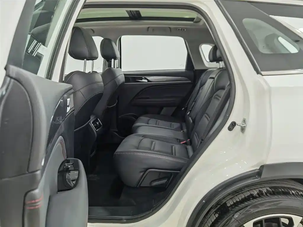 GAC Trumpchi Trumpchi GS4 PLUS 2022 390T Automatic Galaxy Edition фото 15