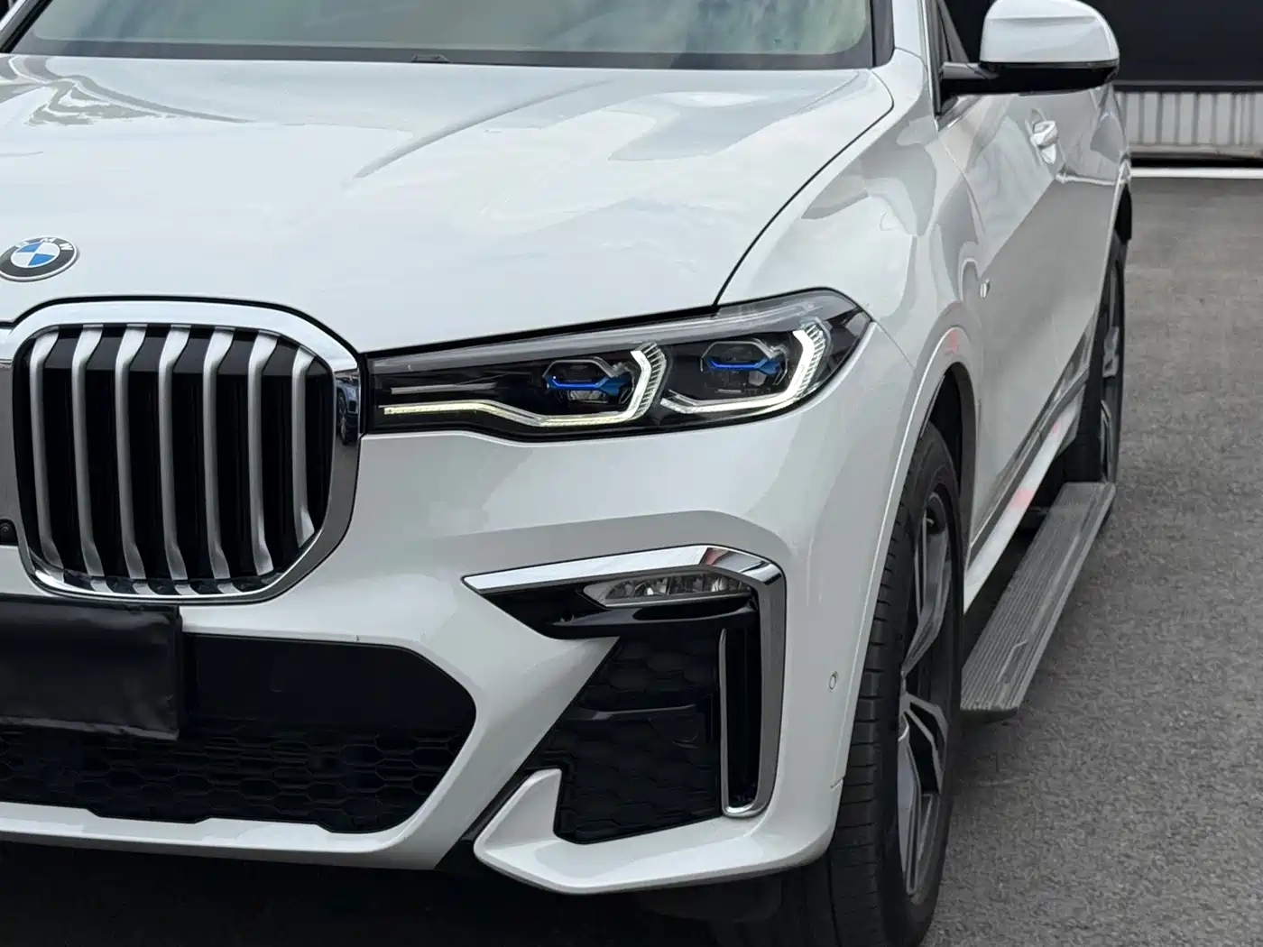 BMW X7 2021 xDrive40i Premium M Sport Package фото 8