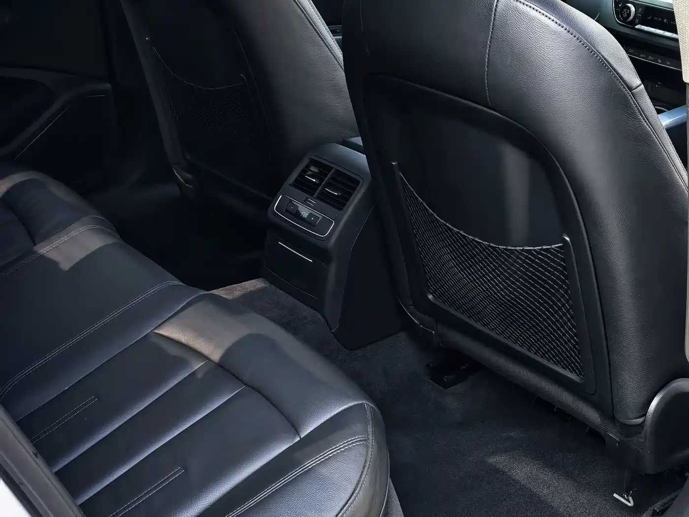 Audi A4L 2019 40 TFSI Fashion (China VI) фото 9