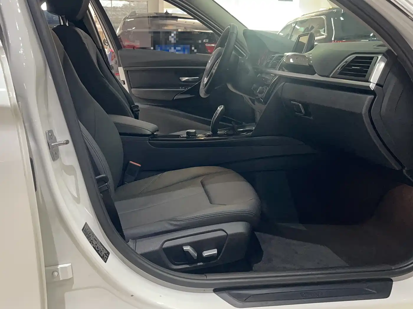 BMW 3 Series 2016 320Li Progressive фото 11