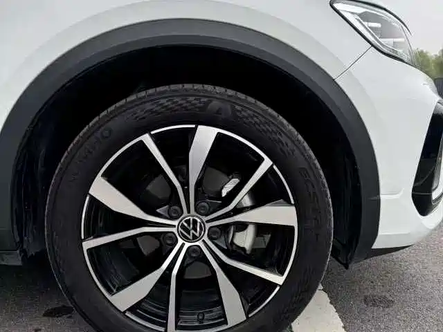 Volkswagen T-ROC 2024 300TSI DSG 2WD Morning Light Edition фото 7
