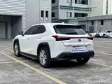 Photo 4 - Lexus UX