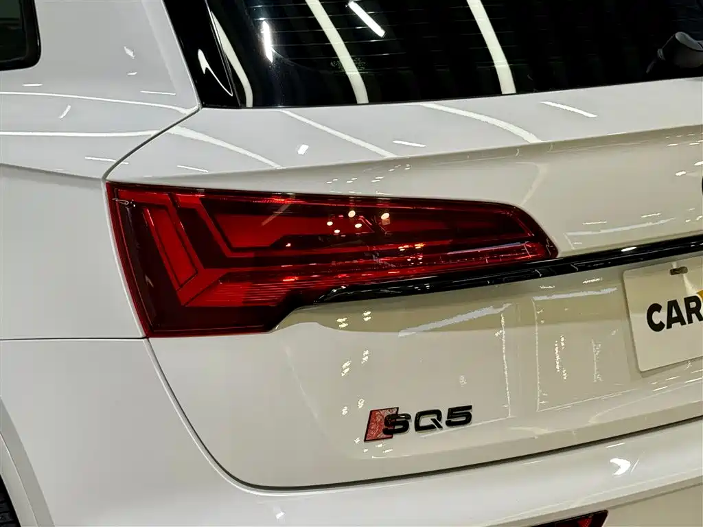 Audi Q5L 2022 45T Premium Dynamic фото 9