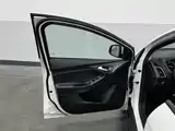Фото 8 - Ford Focus