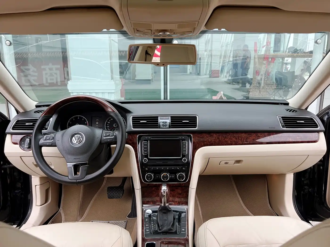 Volkswagen Passat 2011 2.0TSI DSG Ultimate фото 12