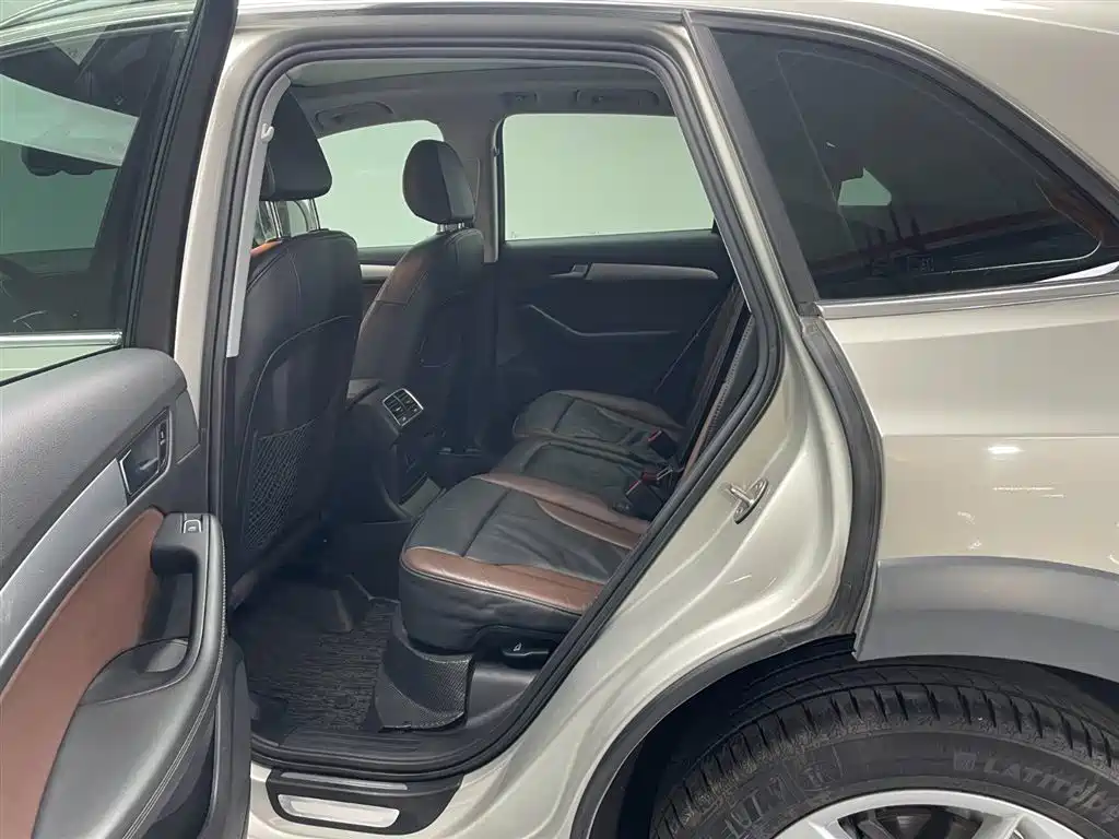 Audi Q5 2017 Plus 40 TFSI Technology фото 15