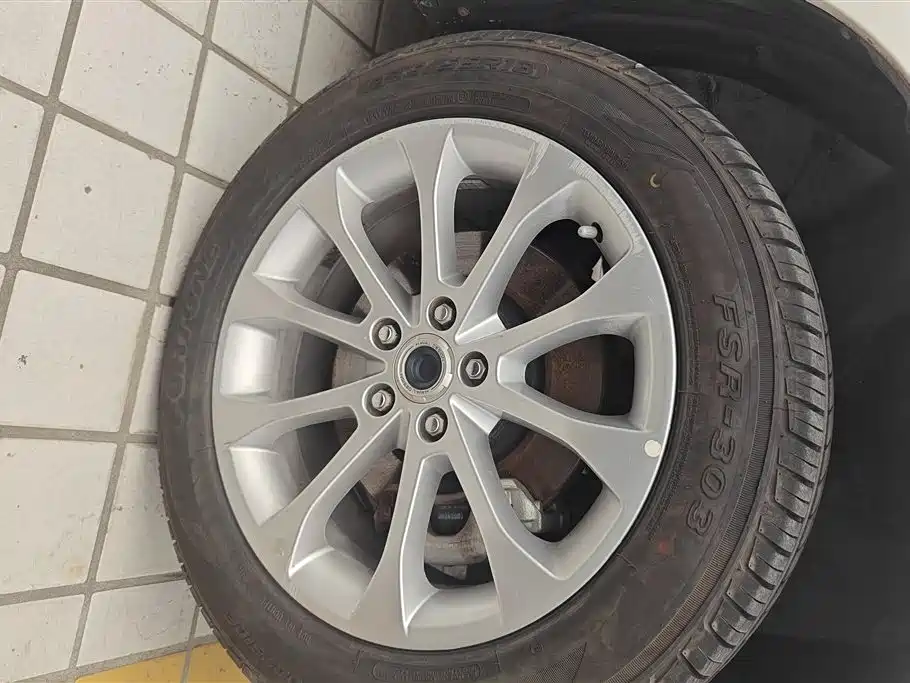 Haval H2 2017 Red Label 1.5T Manual 2WD Luxury фото 6