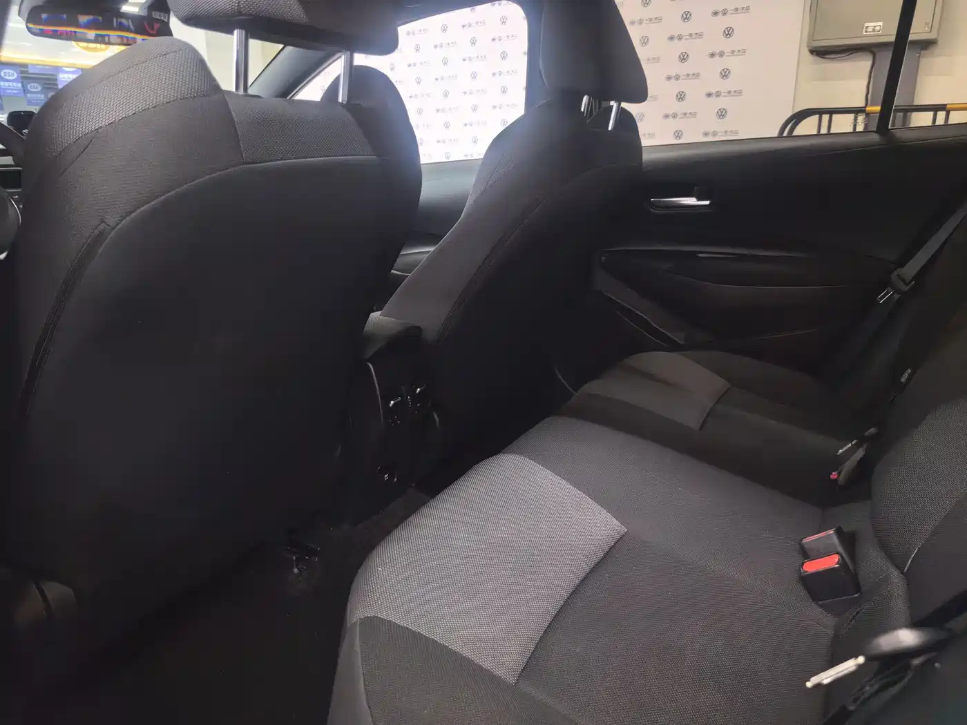 Toyota Levin 2022 185T CVT Sport Edition фото 10