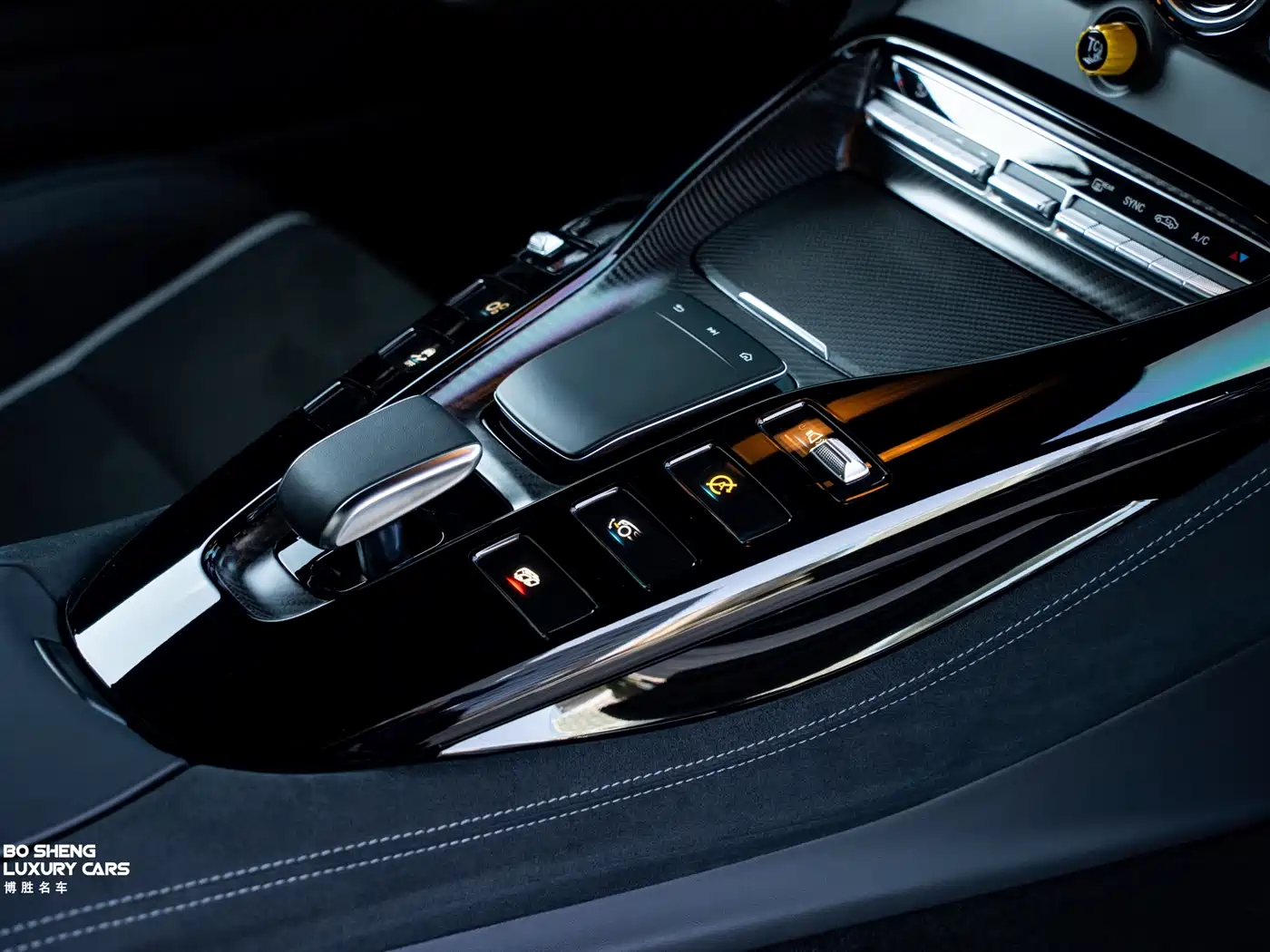 MERCEDES-BENZ AMG GT