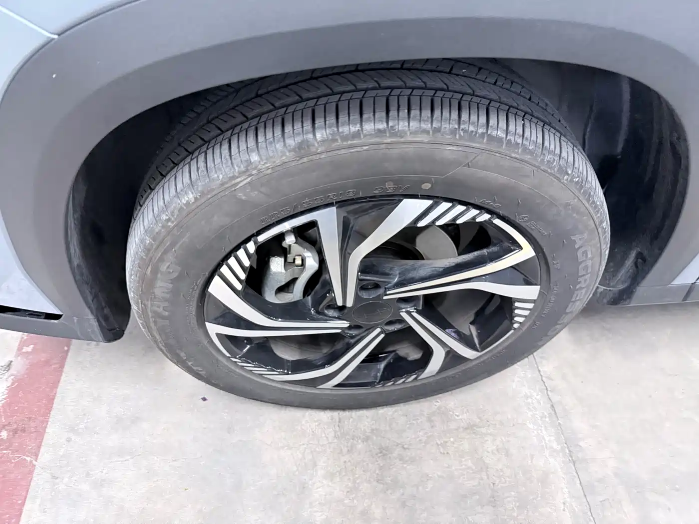 GEELY AUTOMOBILE BOYUE