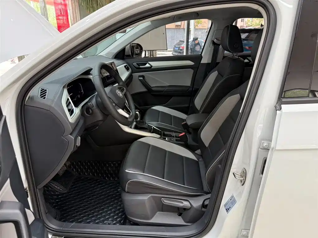 Volkswagen T-ROC 2023 280TSI DSG 2WD Time Edition фото 16
