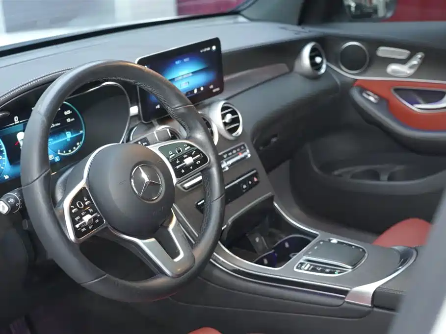 Mercedes-Benz GLC Coupe 2021 GLC 300 4MATIC Coupe SUV фото 17