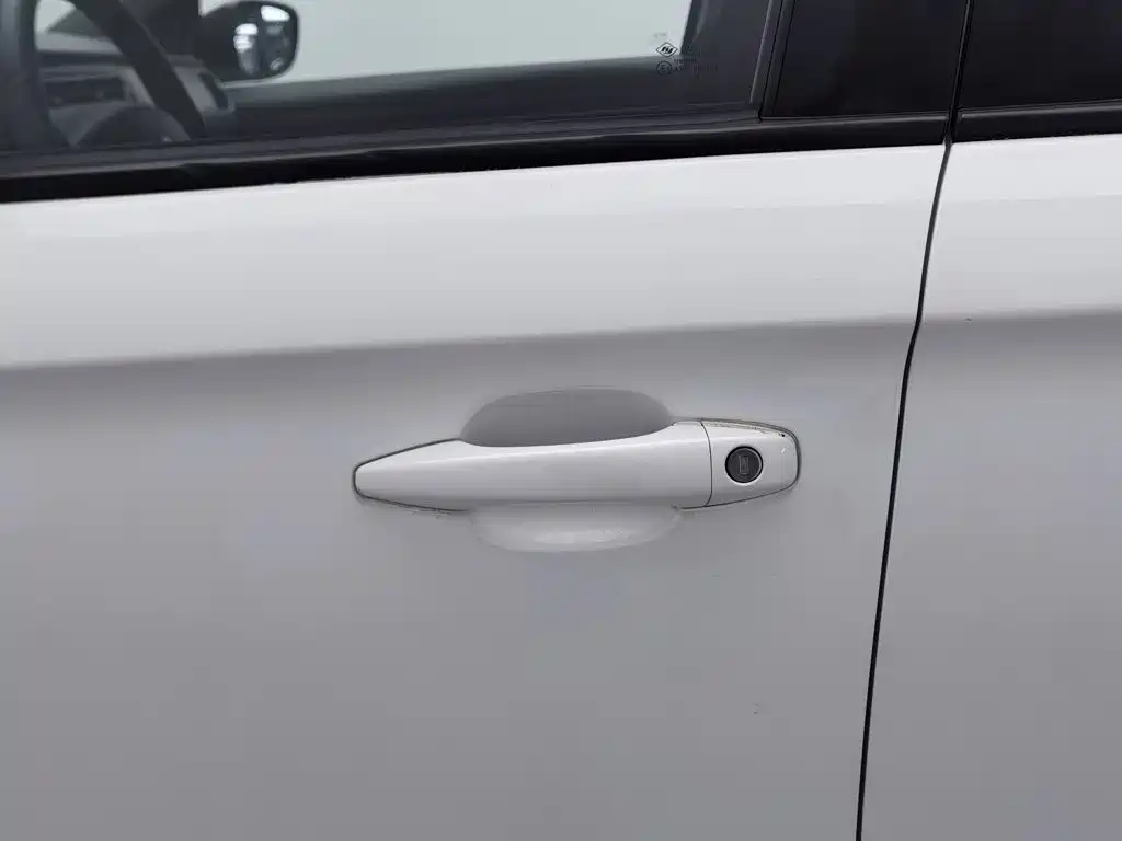 Citroën Elysee 2014 2014 1.6L Manual Fashion