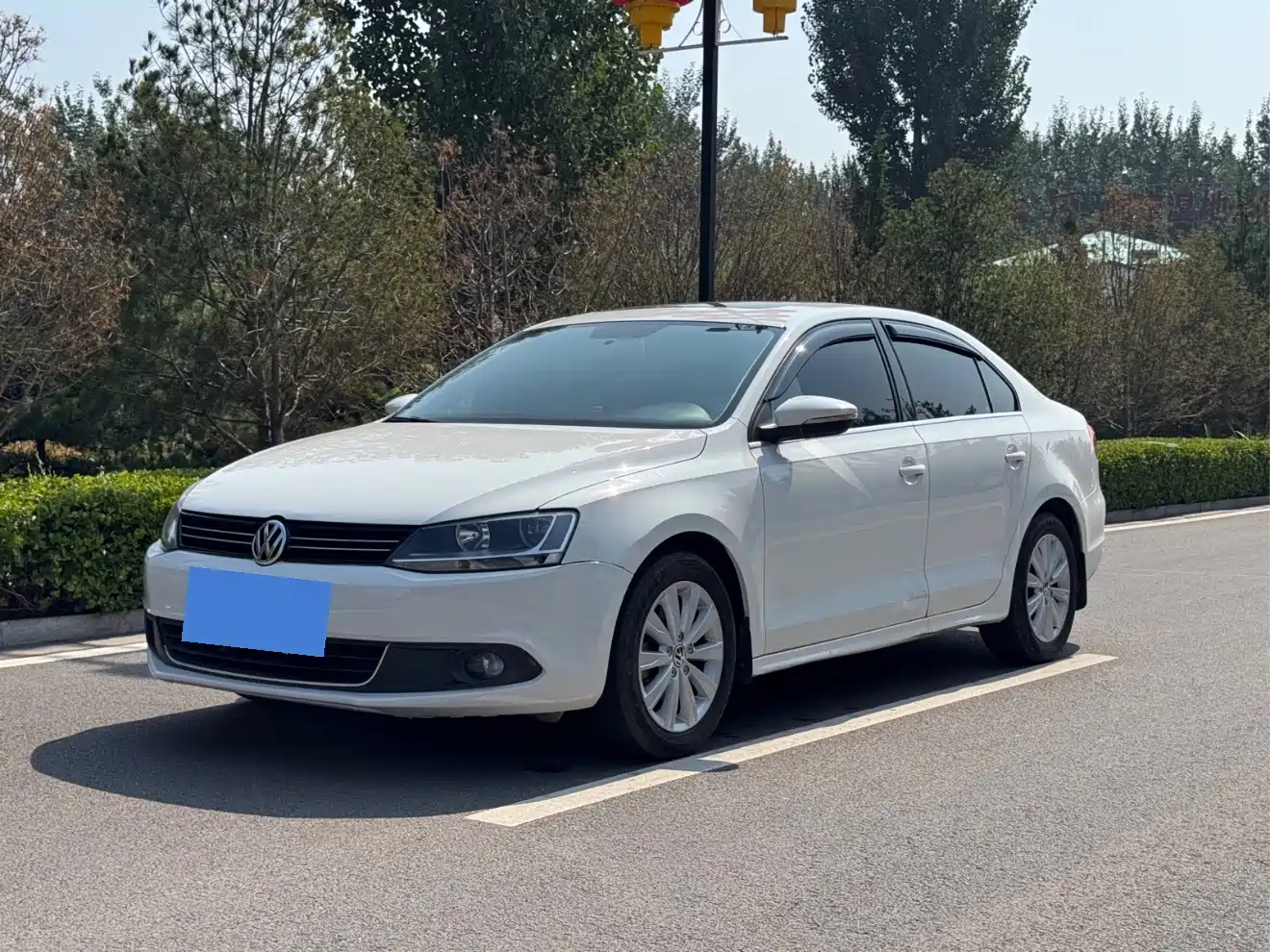 صورة 1 - Volkswagen Sagitar