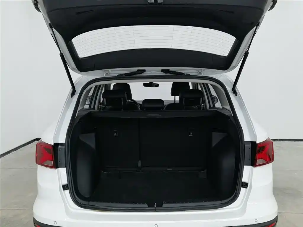 Jetta VS7 2020 1.4T Auto Glory Edition фото 16