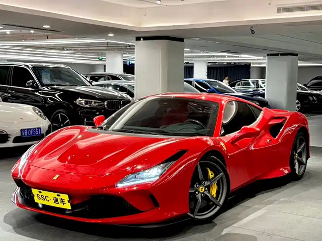 Ferrari F8 2023