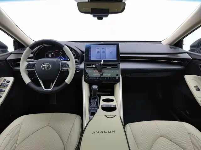 Toyota Avalon 2023 2.5L Touring Premium Edition — фото 5