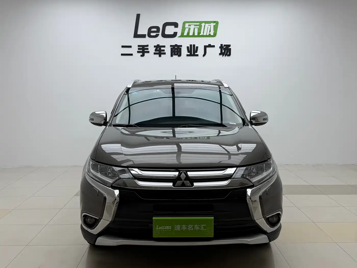 Mitsubishi Outlander (Import) 2016 2016 2.4L 4WD Elite 5-seater