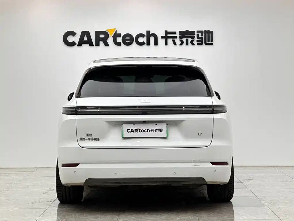 Фото 4 - Li Auto L7