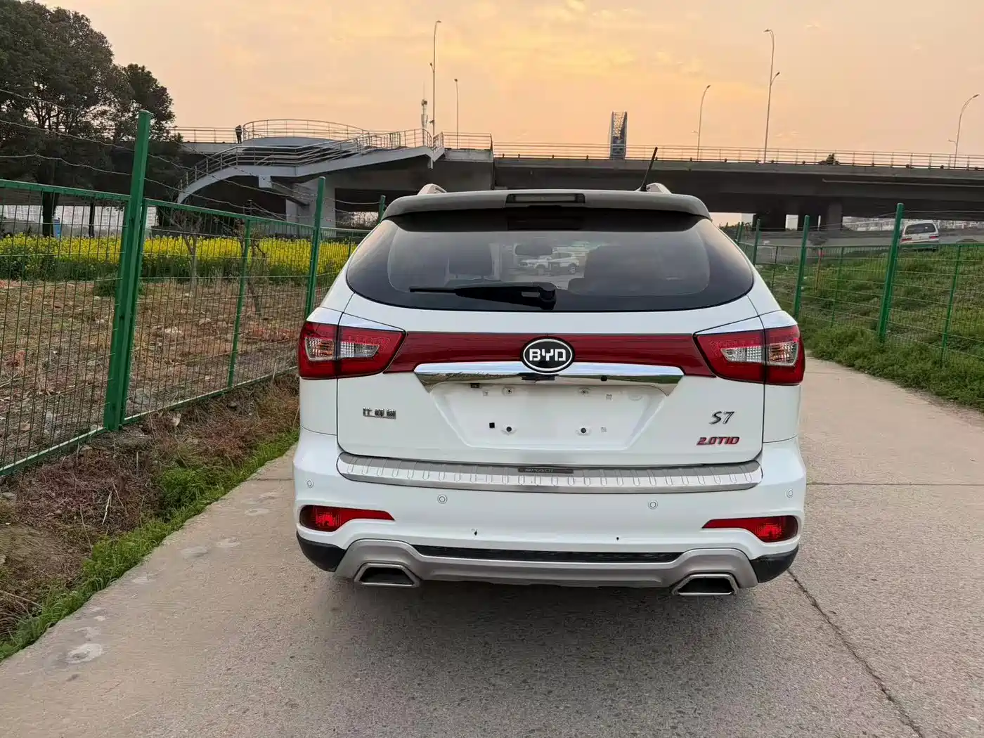 BYD S7 2015 2.0T Automatic Premium фото 10
