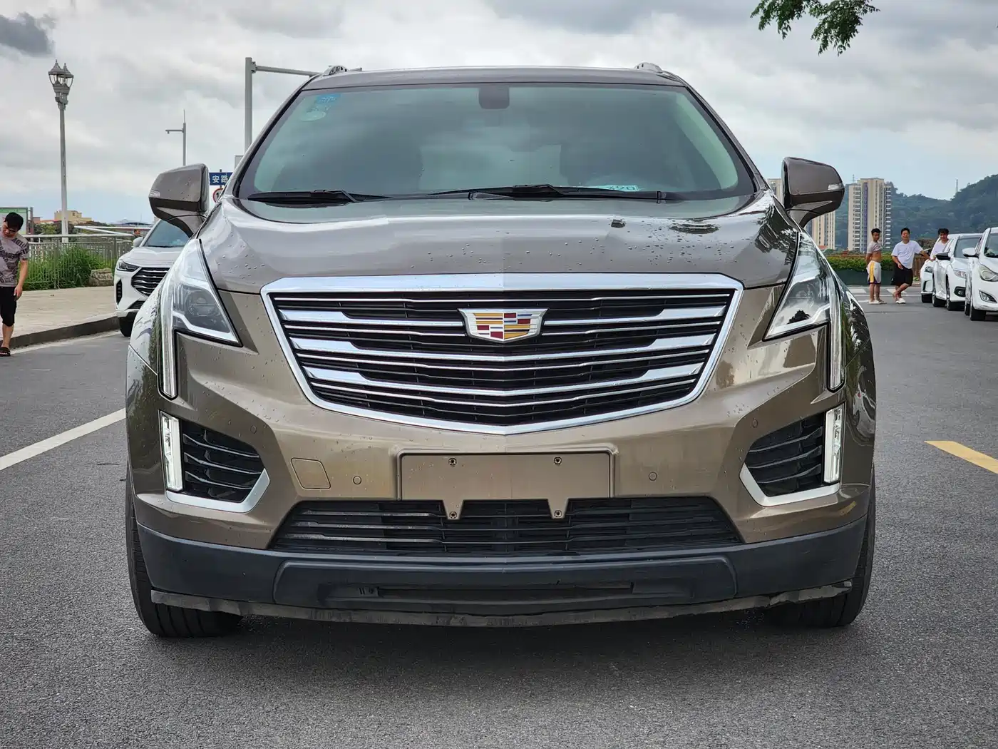 Фото 2 - Cadillac XT5