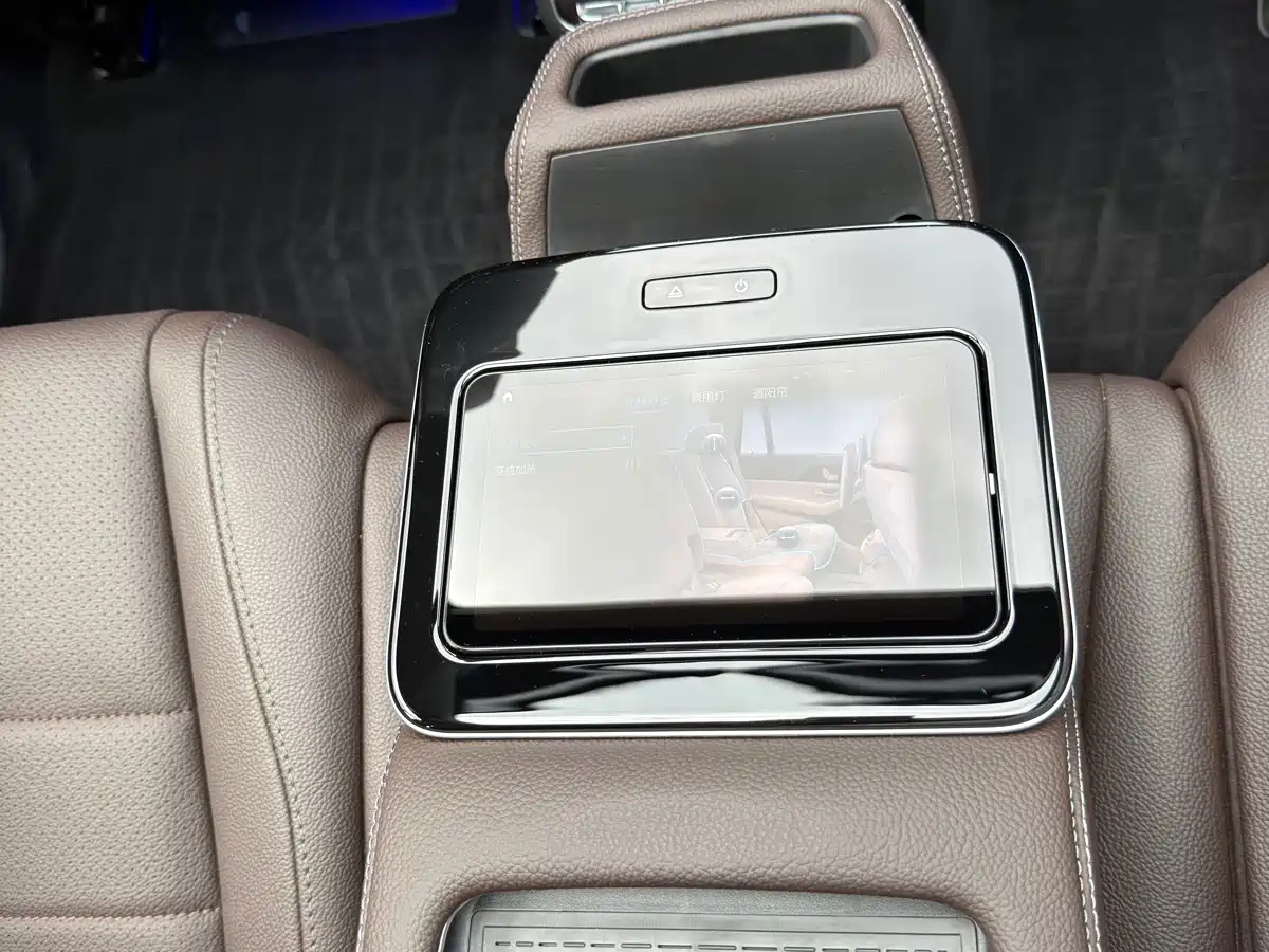 Mercedes-Benz GLS 2023 Second Facelift GLS 450 4MATIC Fashion фото 10