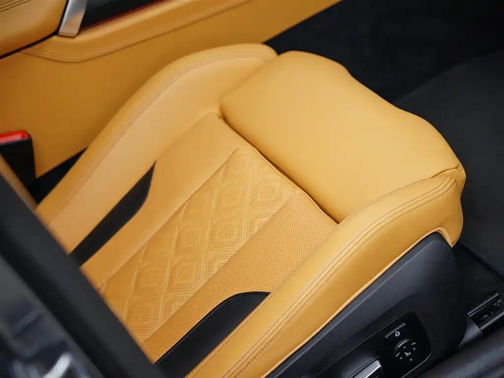 BMW M8 2021 2020 M8 4-Door Coupe Thunder Edition