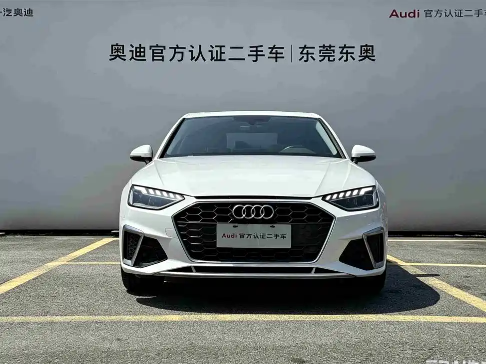Audi A4L 2020 40 TFSI Fashion Dynamic Edition фото 2